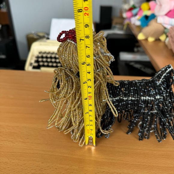 Wire Beaded Dog Decor - Picture 8 of 8